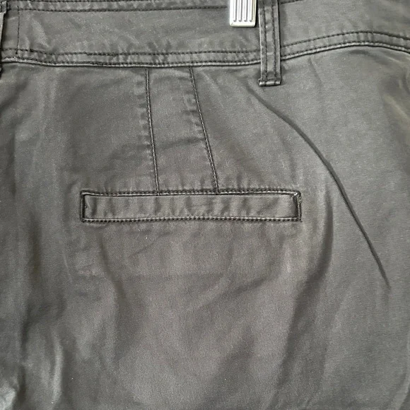 GAP Girlfriend Khaki - Dark Gray Wide Leg Ankle Pants. Size 20. - Picture 6 of 10